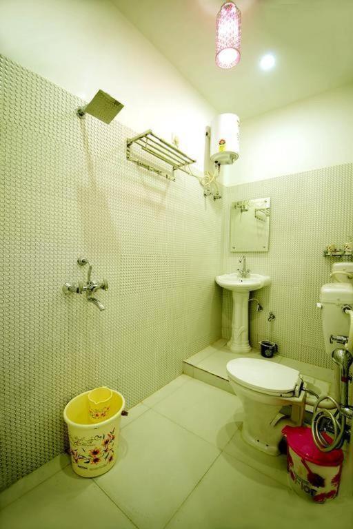 Taj Square A Luxurious Family Homestay Agra  Esterno foto