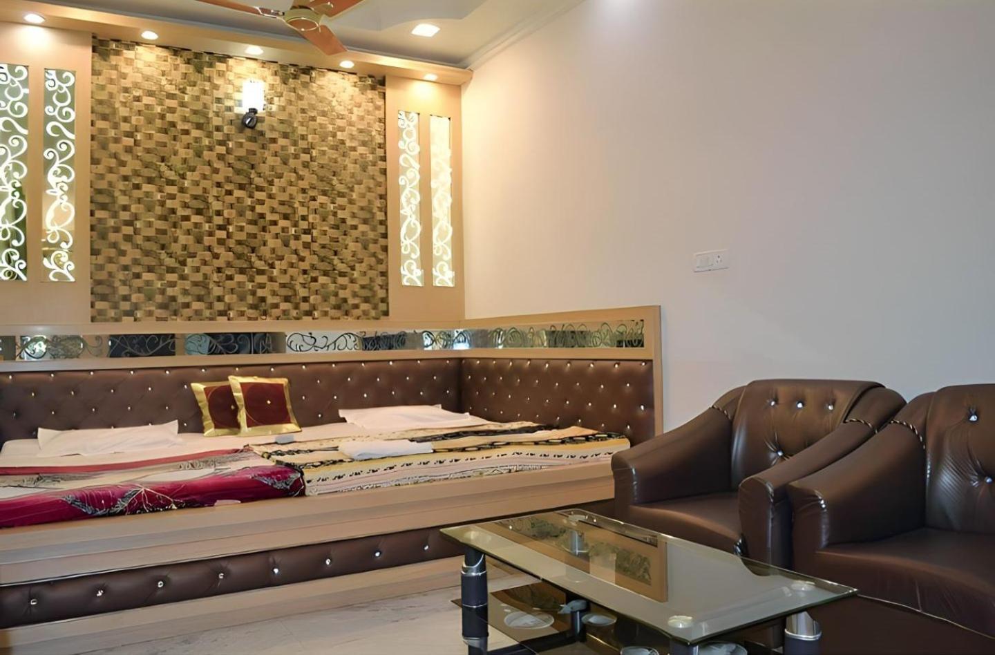 Taj Square A Luxurious Family Homestay Agra  Esterno foto