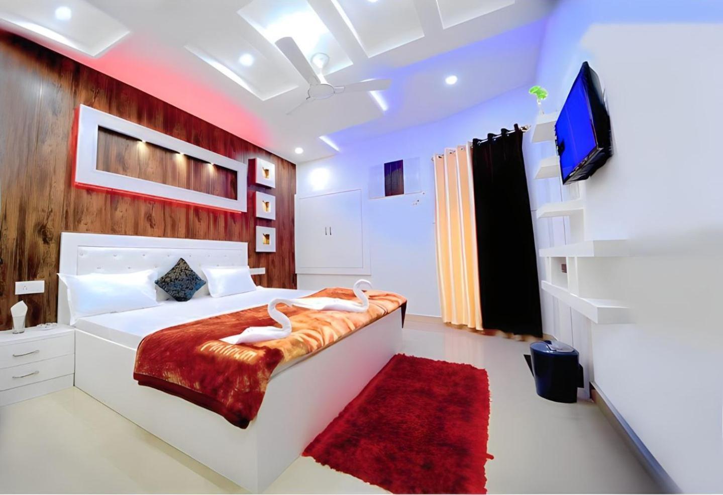 Taj Square A Luxurious Family Homestay Agra  Esterno foto