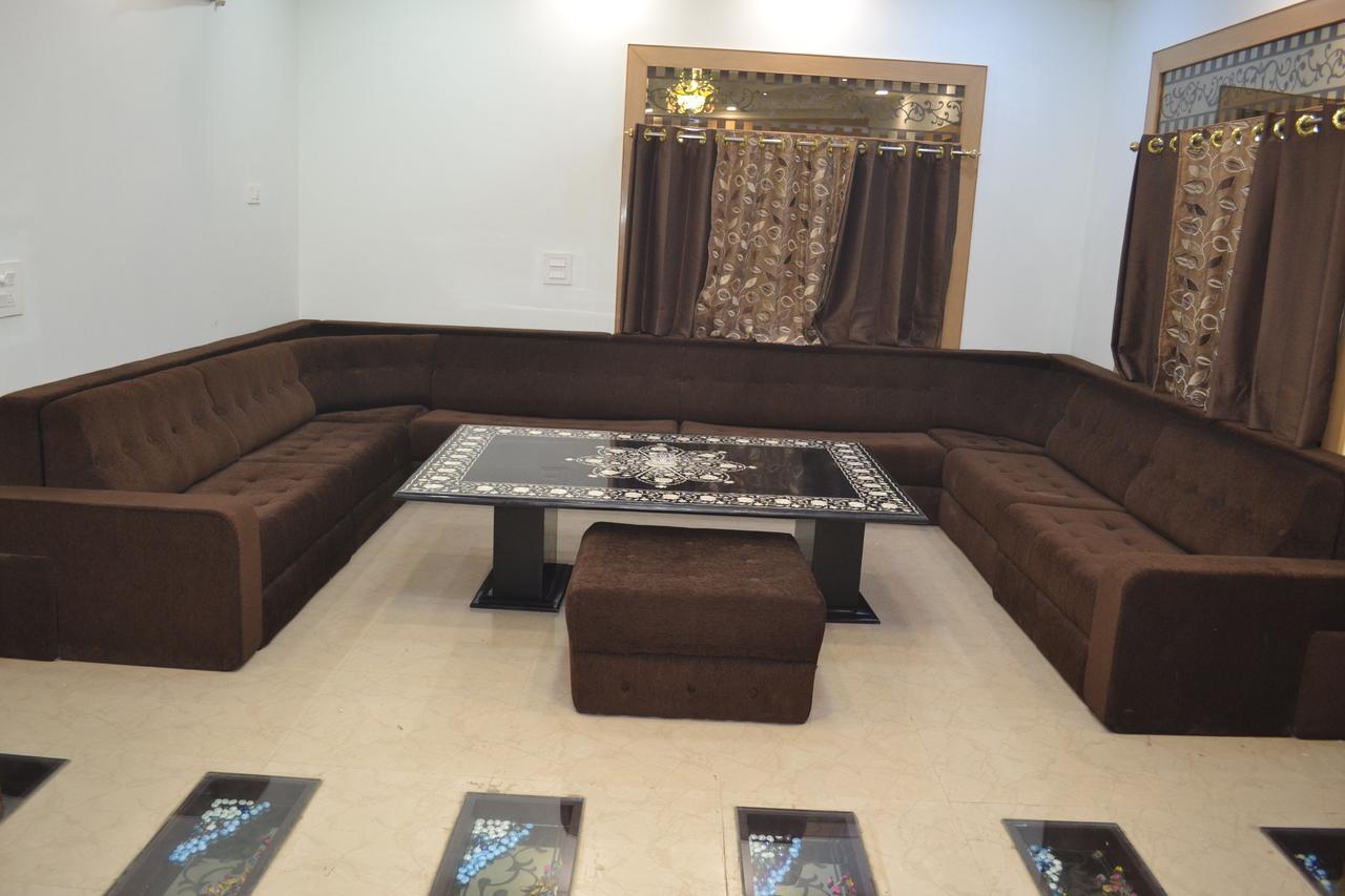 Taj Square A Luxurious Family Homestay Agra  Esterno foto