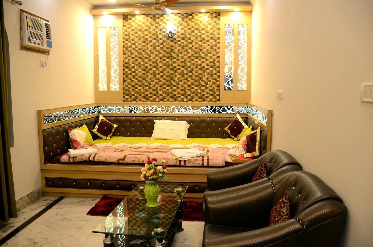 Taj Square A Luxurious Family Homestay Agra  Esterno foto